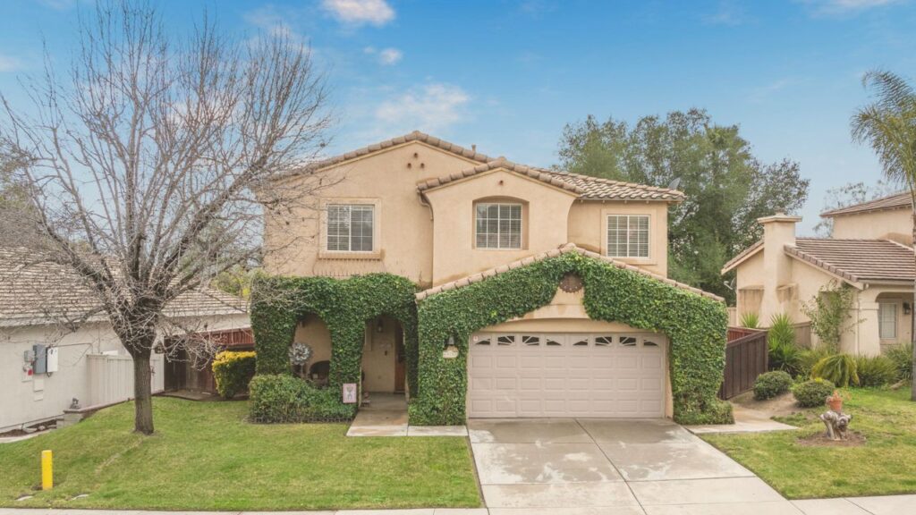 Typical single-family home in Temecula representing the area’s median housing cost in 2025